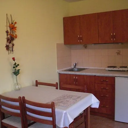 Lodge V českém Ráji *