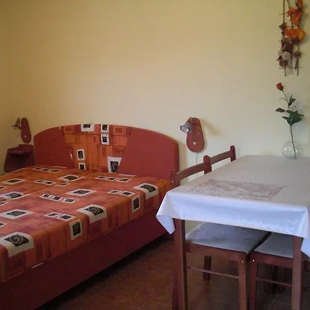 Lodge V českém Ráji